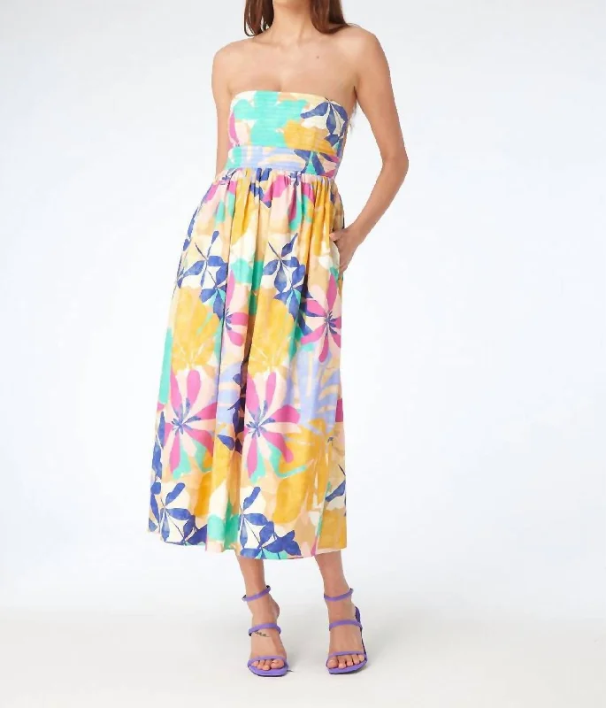 chic dressMira Dress In Hawaiian Punch