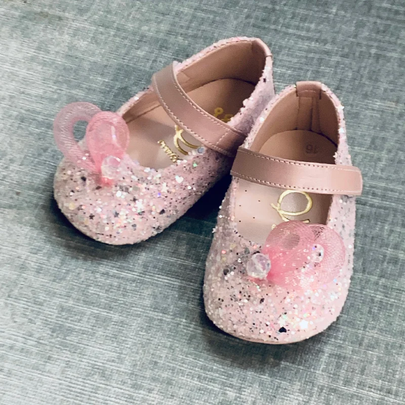 form-fitting dressEver Kid Infant Pink Glitter Shoe