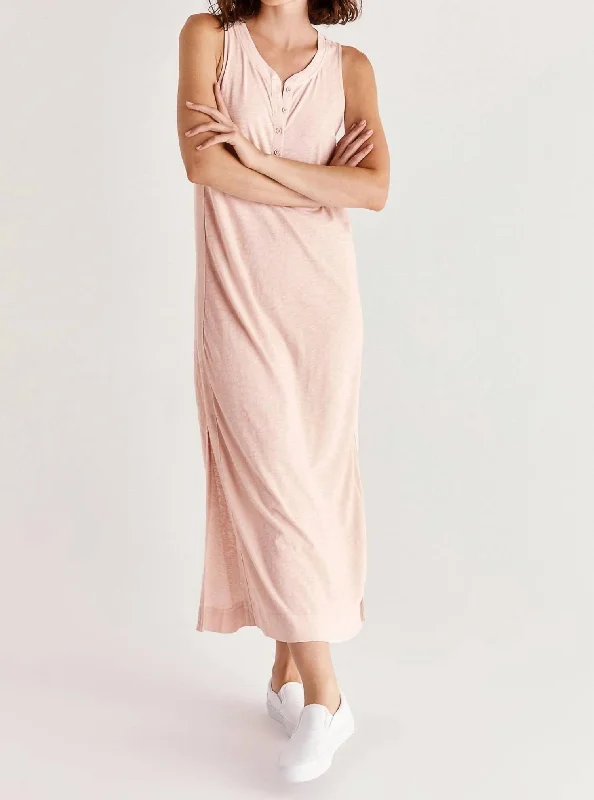 comfy maxi dressThe Summertown Maxi Dress In Muted Blush