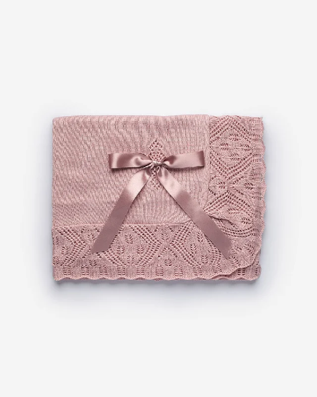 trendy dressMauve Knit Blanket