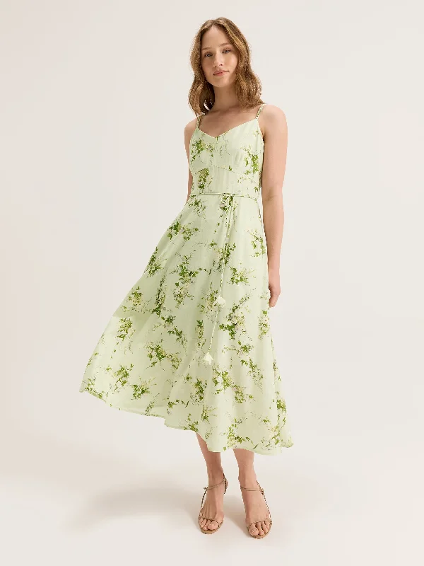 textured dressSpringtime Floral Sundress