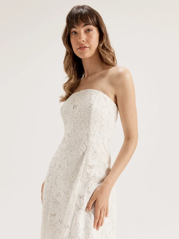 flowy evening dressSantiago Lace Dress