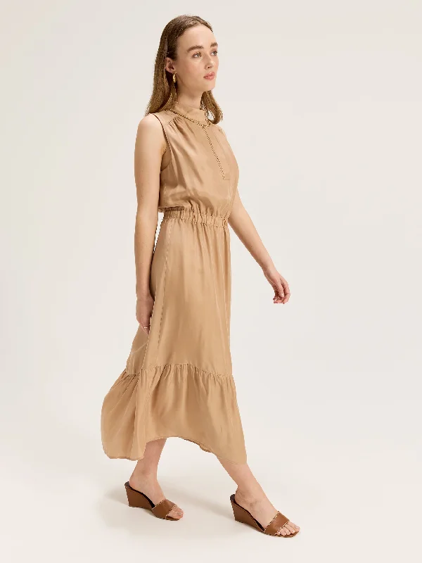 comfy maxi dressRally Maxi Dress